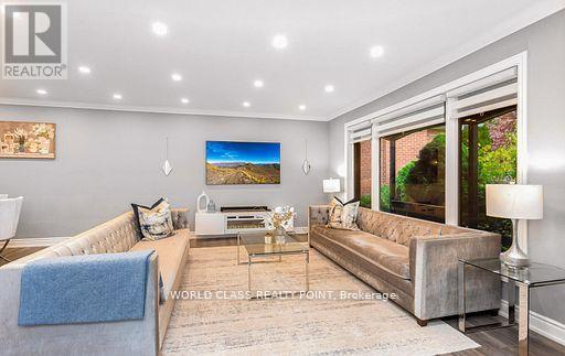 149 Allanhurst Drive, Toronto (Edenbridge-Humber Valley), Ontario  M9A 4K5 - Photo 3 - W12487035