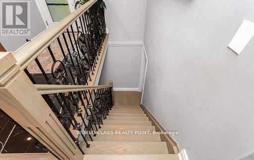 149 Allanhurst Drive, Toronto (Edenbridge-Humber Valley), Ontario  M9A 4K5 - Photo 33 - W12487035