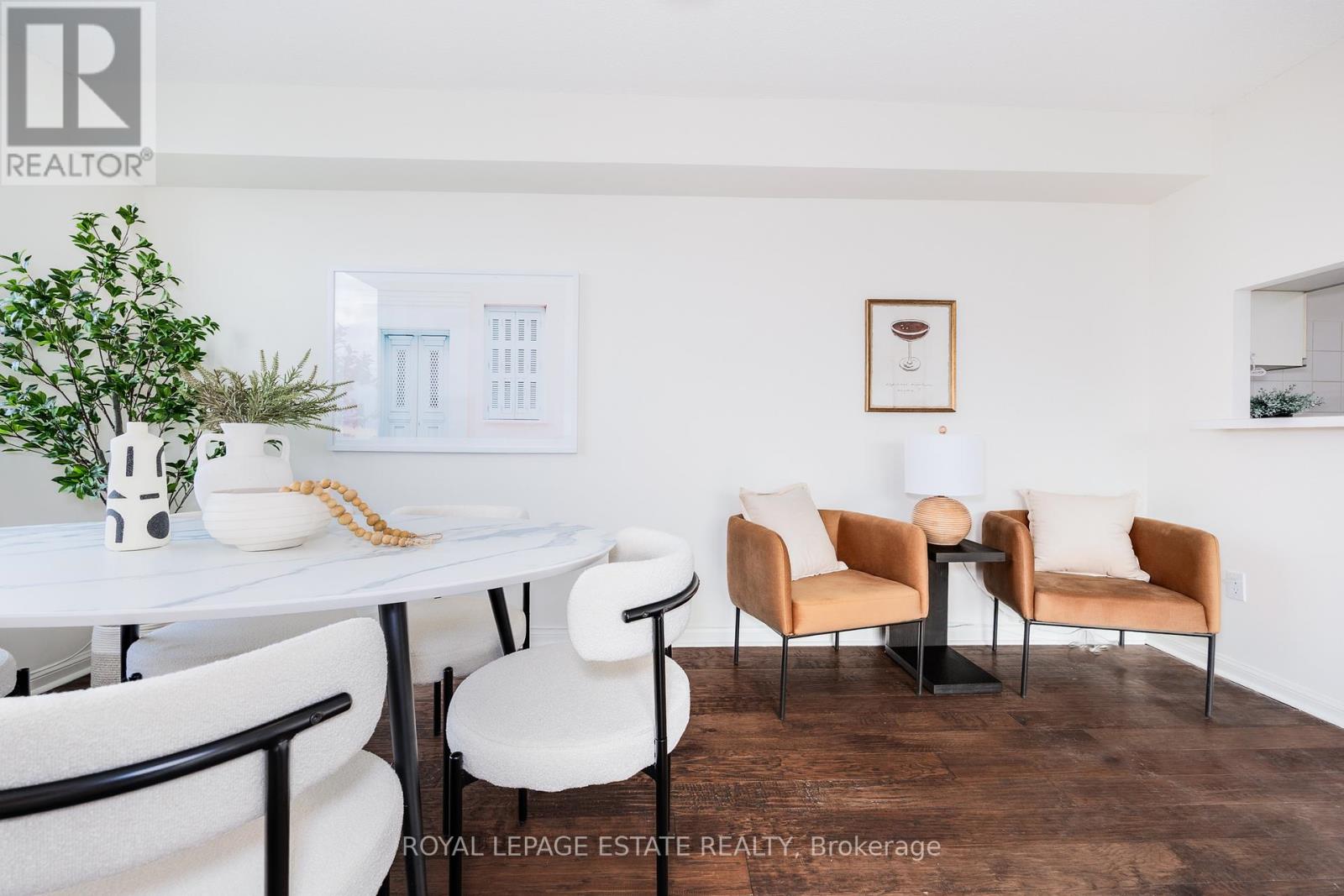 1903 - 3 Hickory Tree Road, Toronto, Ontario  M9N 3W5 - Photo 10 - W12487036