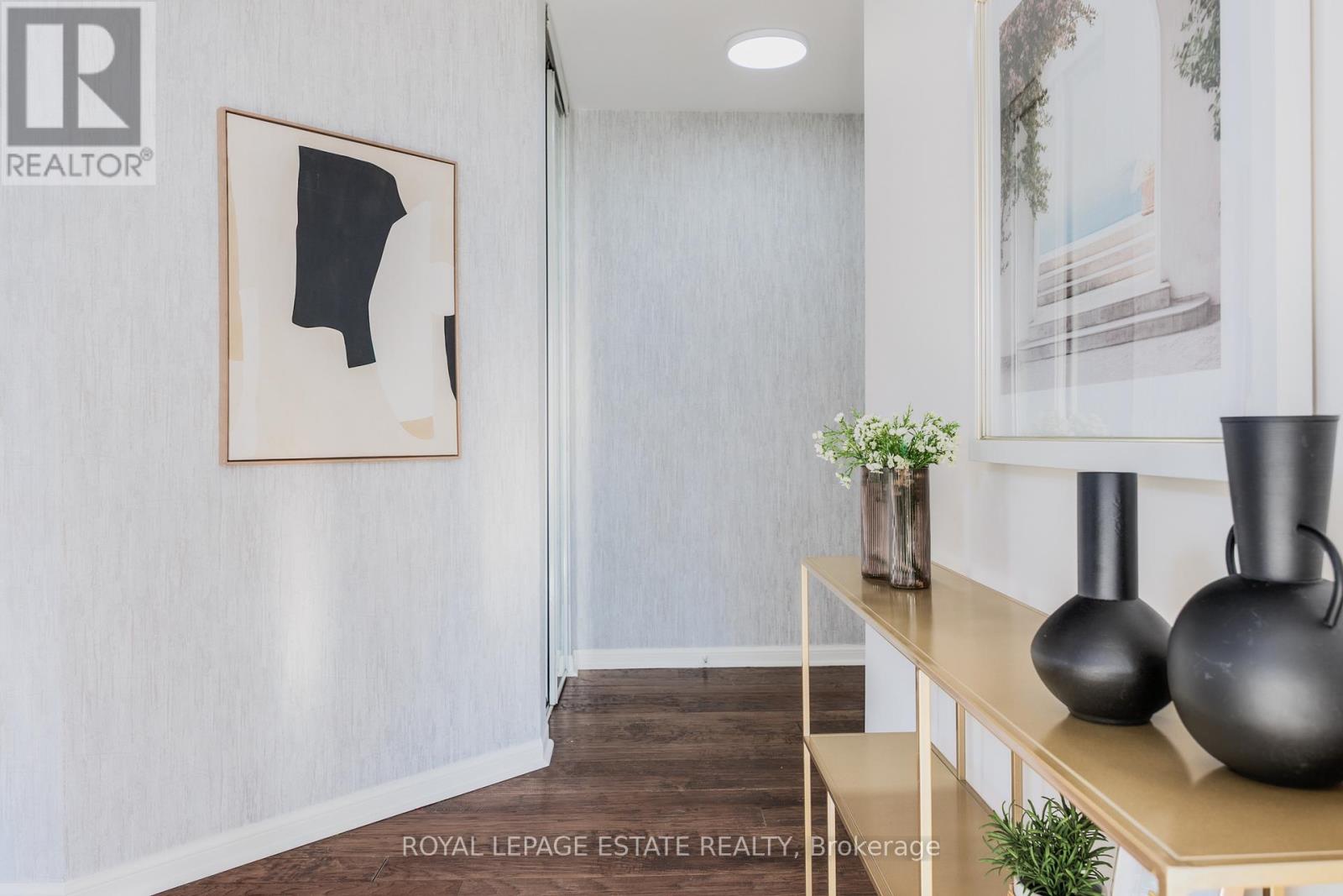 1903 - 3 Hickory Tree Road, Toronto, Ontario  M9N 3W5 - Photo 14 - W12487036