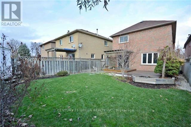 16 Niles Court, Brampton, Ontario  L6S 5T6 - Photo 16 - W12487045