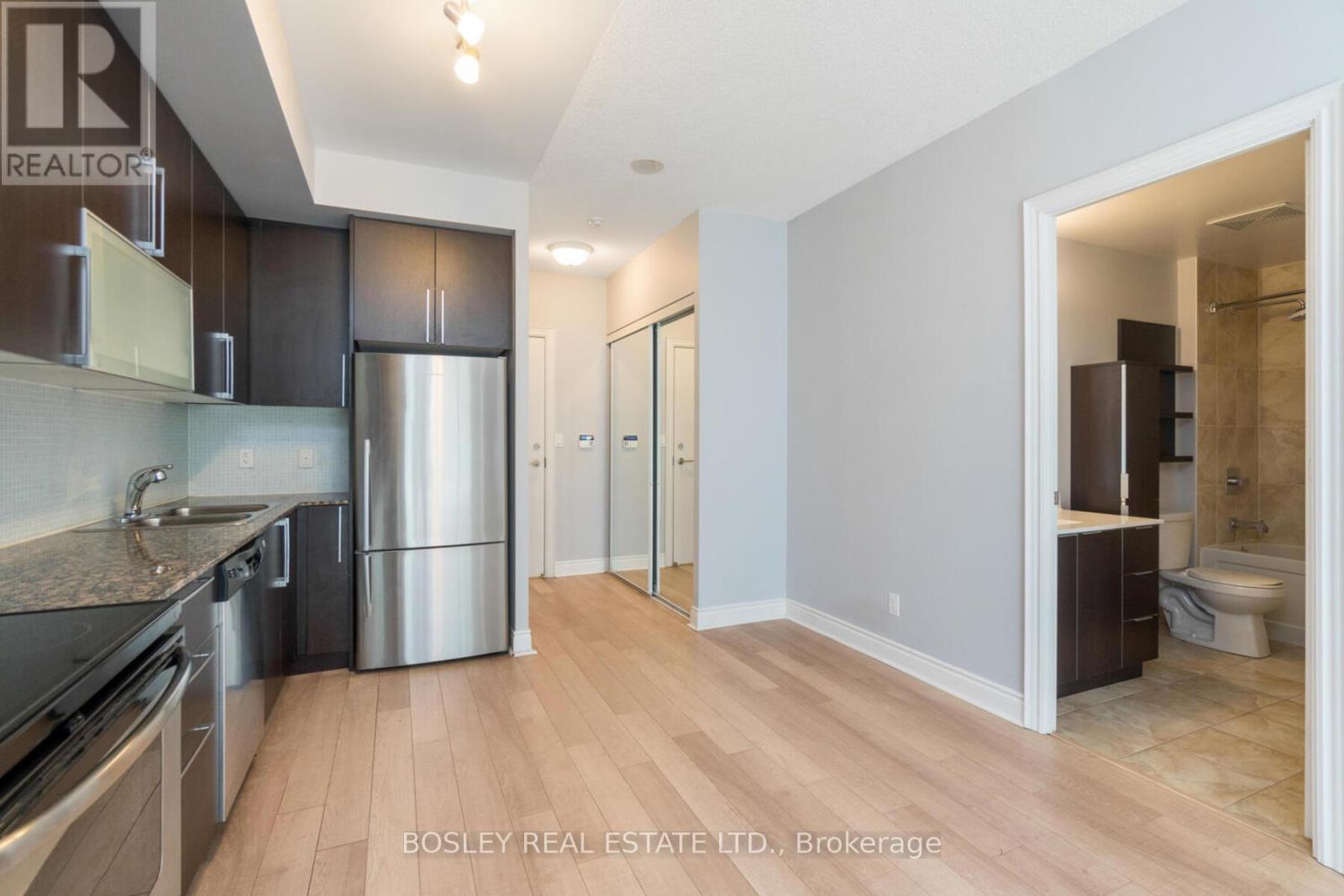 220 - 16 Brookers Lane, Toronto, Ontario  M8V 0A5 - Photo 11 - W12487063