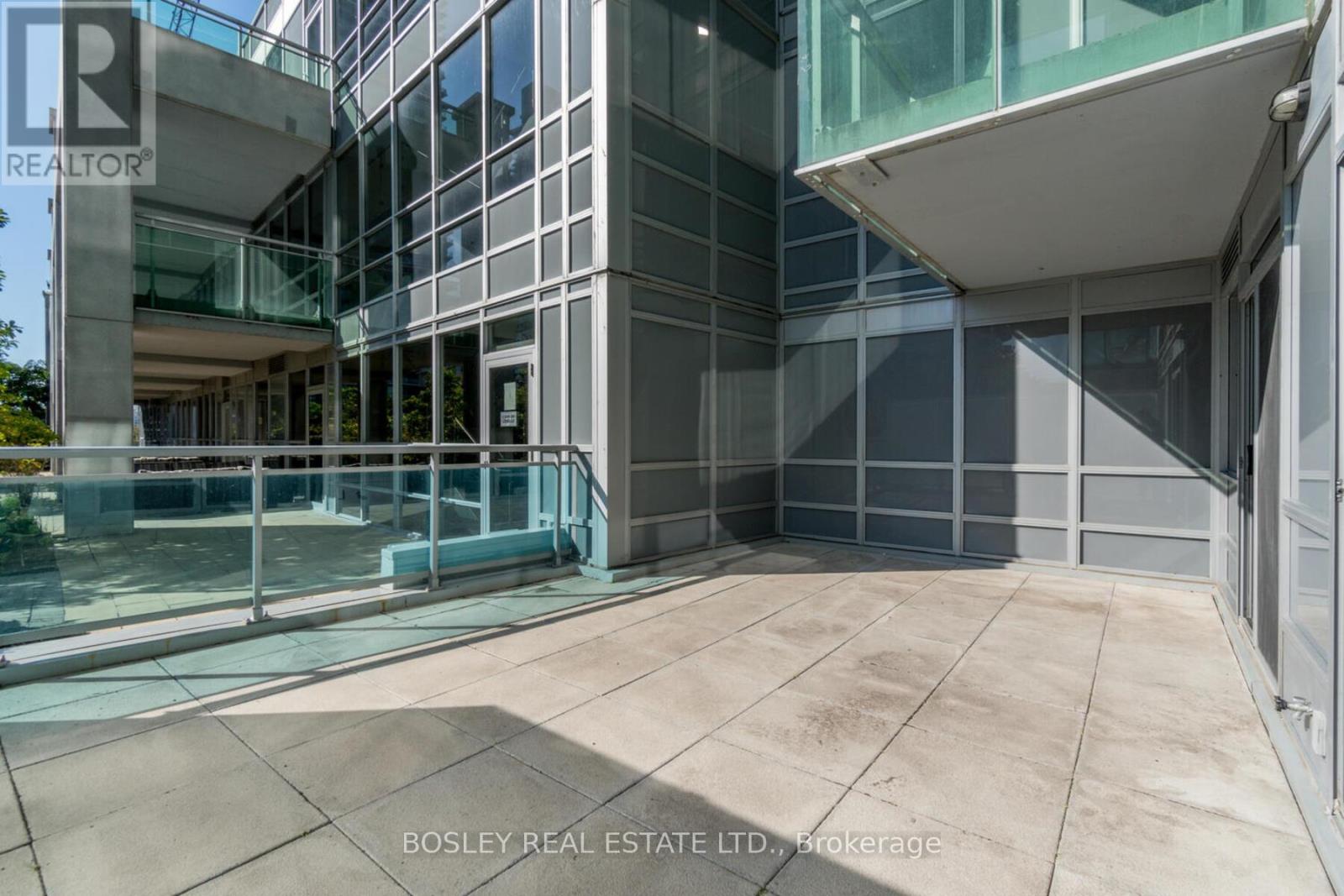 220 - 16 Brookers Lane, Toronto, Ontario  M8V 0A5 - Photo 5 - W12487063