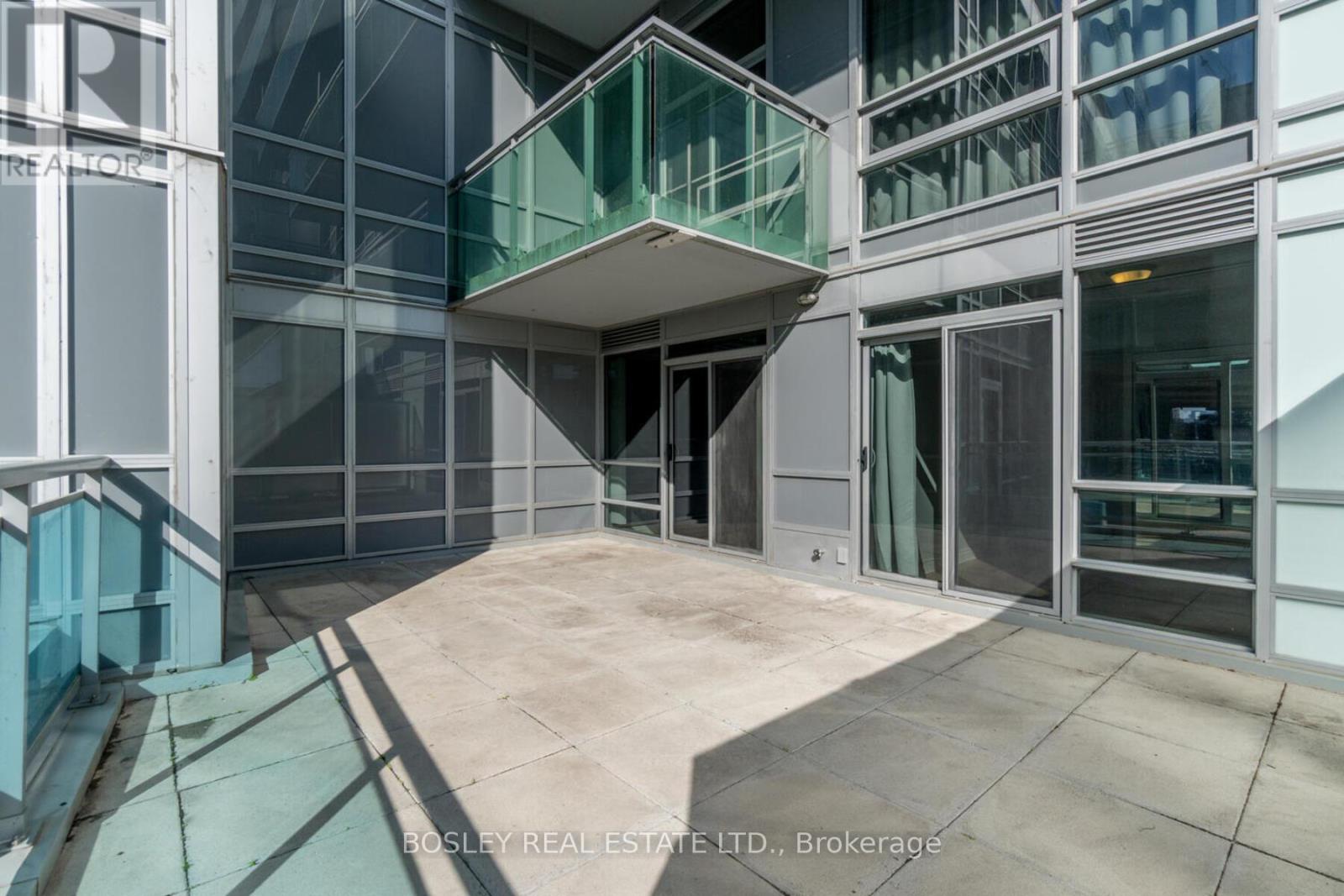 220 - 16 Brookers Lane, Toronto, Ontario  M8V 0A5 - Photo 6 - W12487063