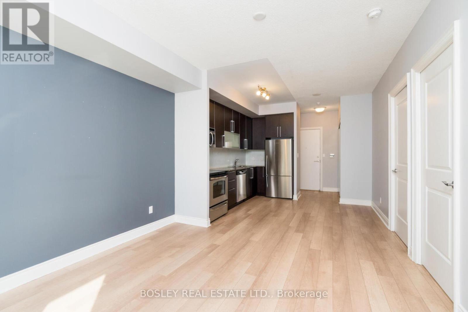 220 - 16 Brookers Lane, Toronto, Ontario  M8V 0A5 - Photo 8 - W12487063