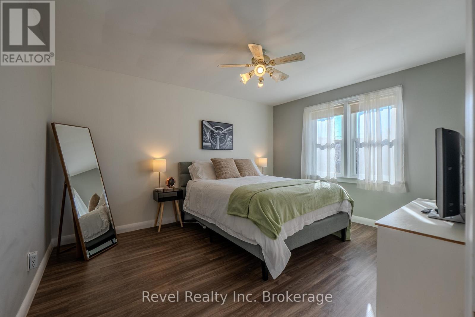 825 Mcintyre Street E, North Bay, Ontario P1B 1E9 - Photo 20 - X12487075