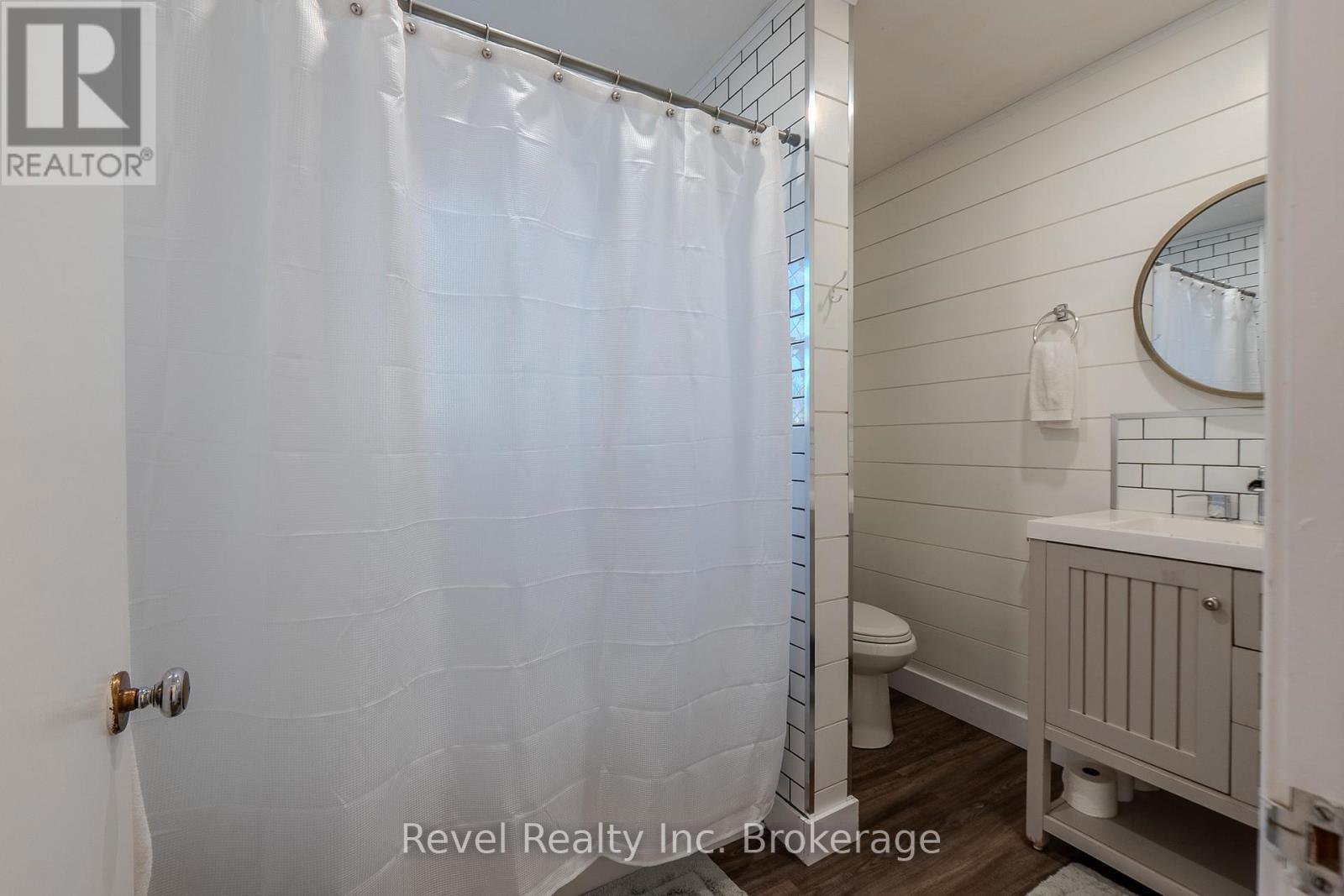 825 Mcintyre Street E, North Bay, Ontario P1B 1E9 - Photo 26 - X12487075