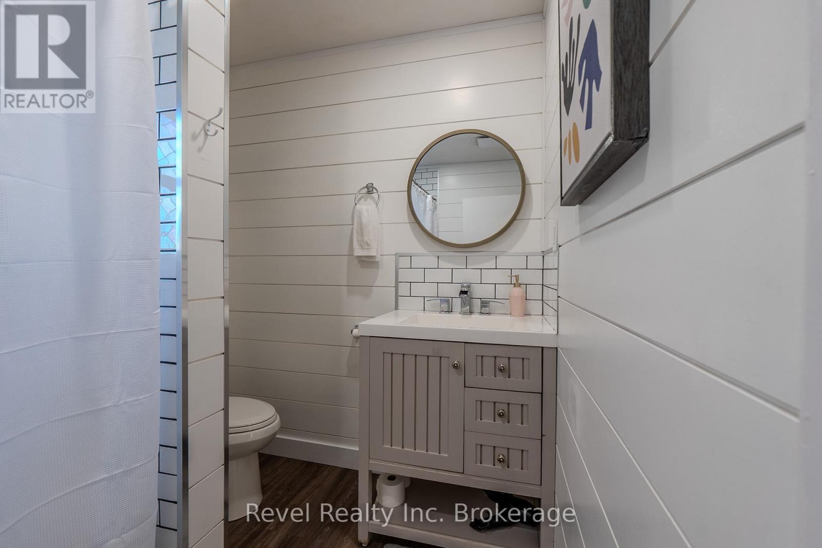 825 Mcintyre Street E, North Bay, Ontario P1B 1E9 - Photo 27 - X12487075