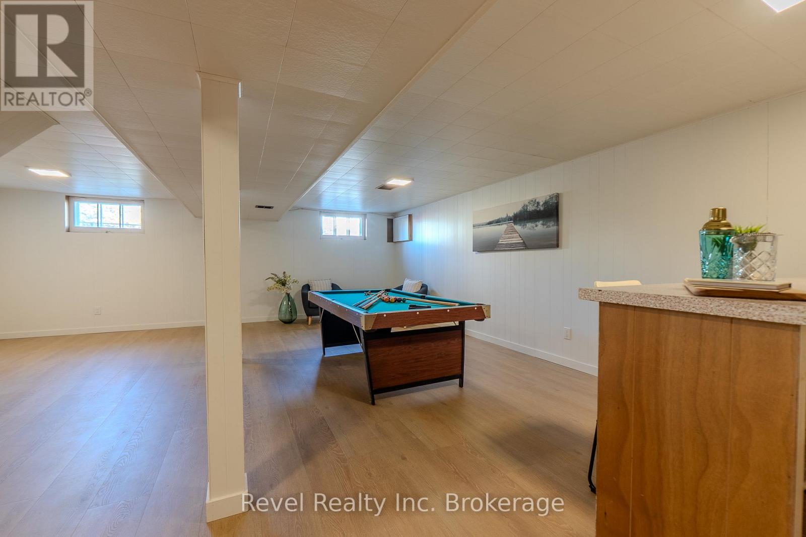 825 Mcintyre Street E, North Bay, Ontario P1B 1E9 - Photo 33 - X12487075