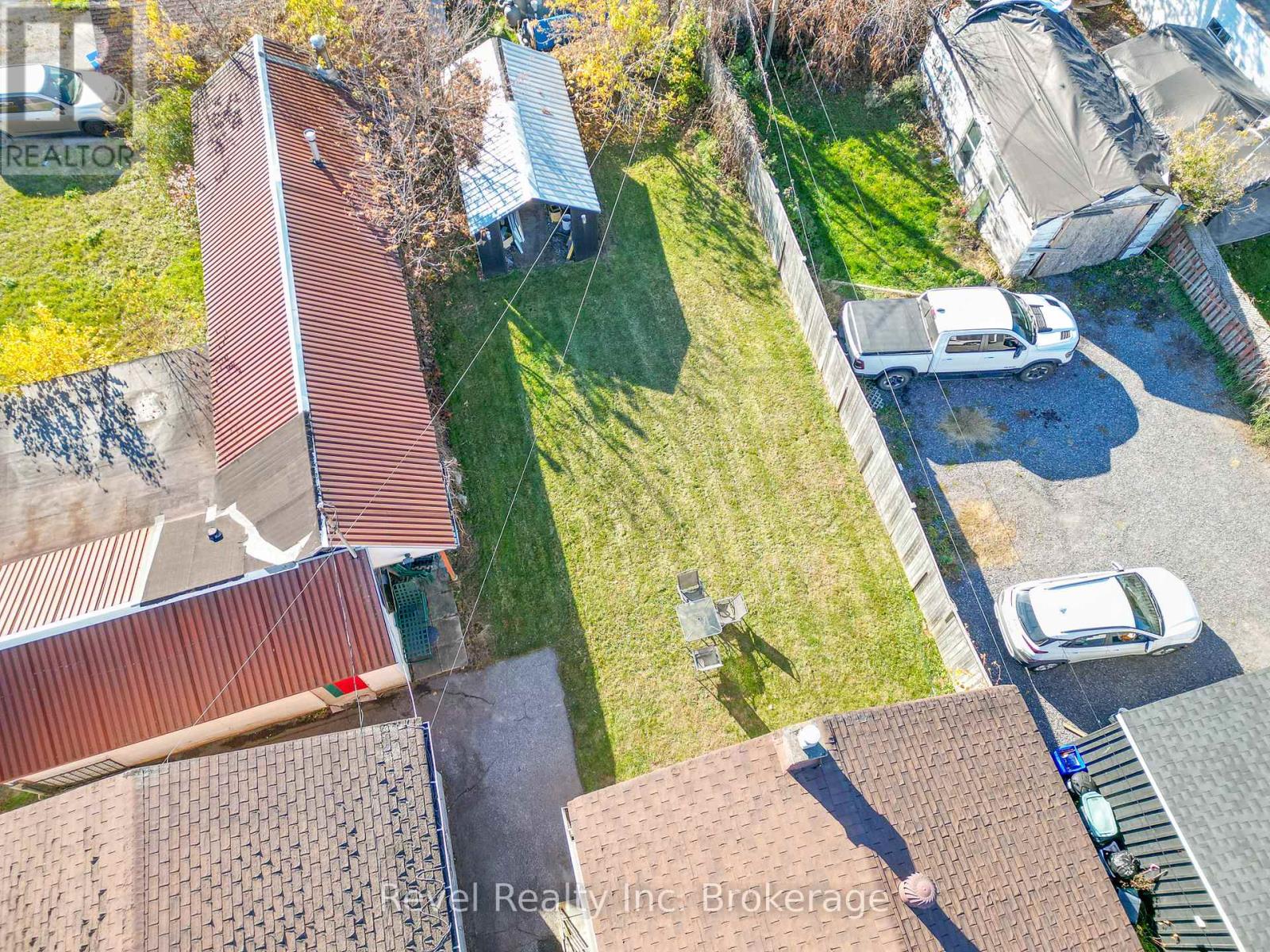 825 Mcintyre Street E, North Bay, Ontario P1B 1E9 - Photo 43 - X12487075