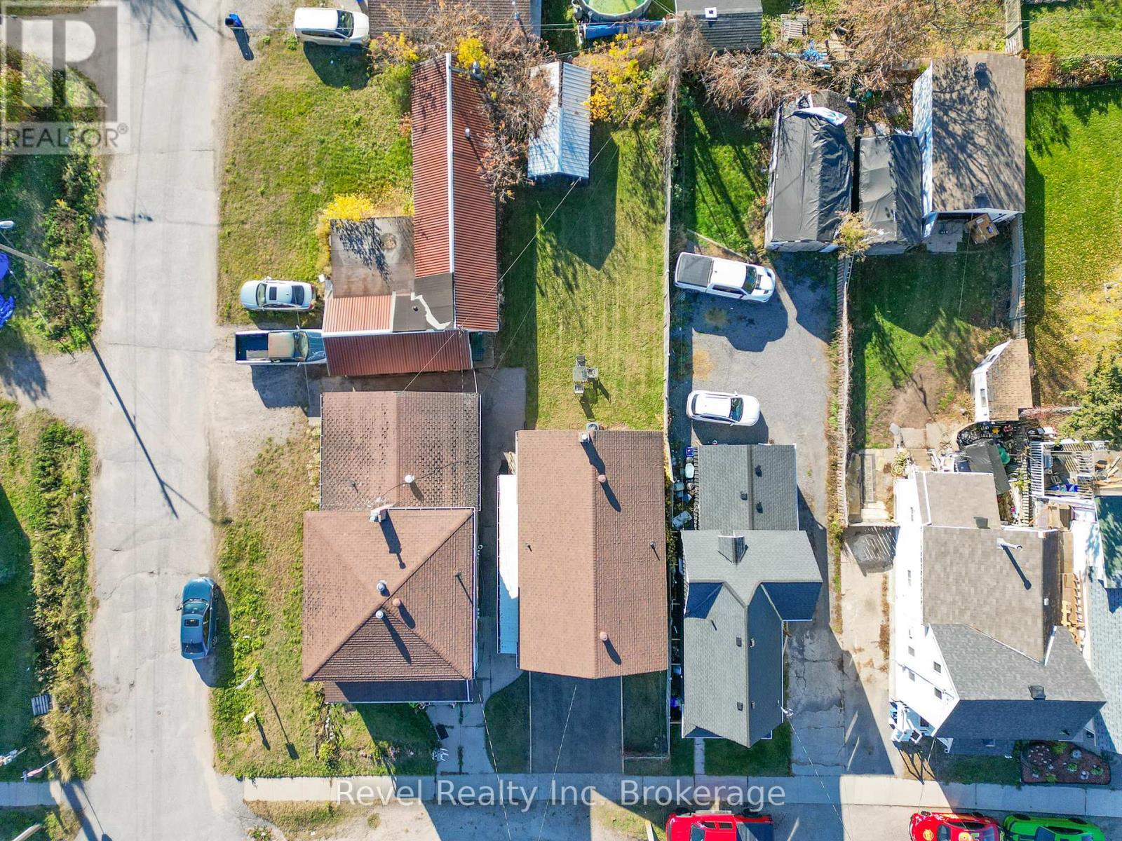 825 Mcintyre Street E, North Bay, Ontario P1B 1E9 - Photo 44 - X12487075