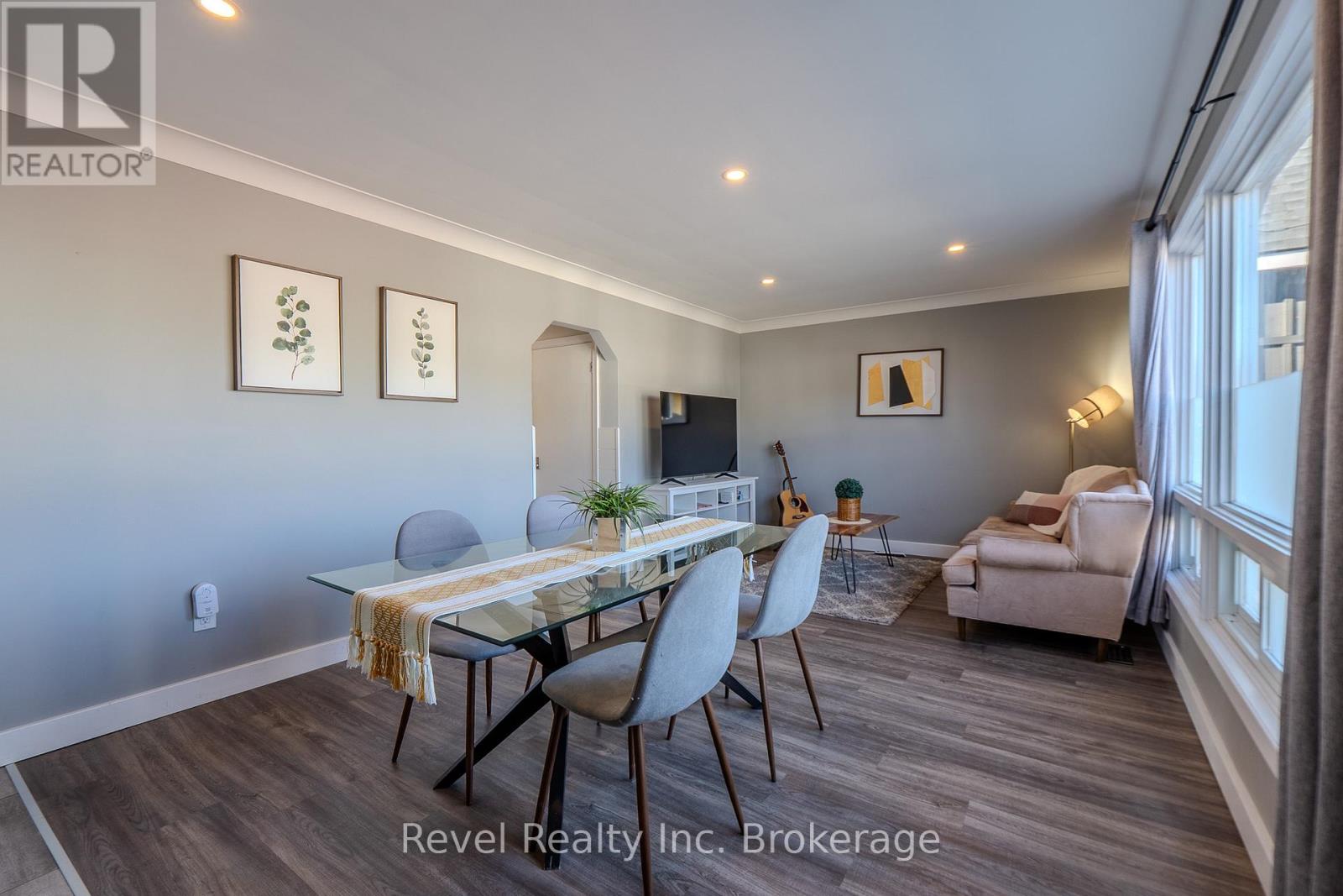 825 Mcintyre Street E, North Bay, Ontario P1B 1E9 - Photo 7 - X12487075