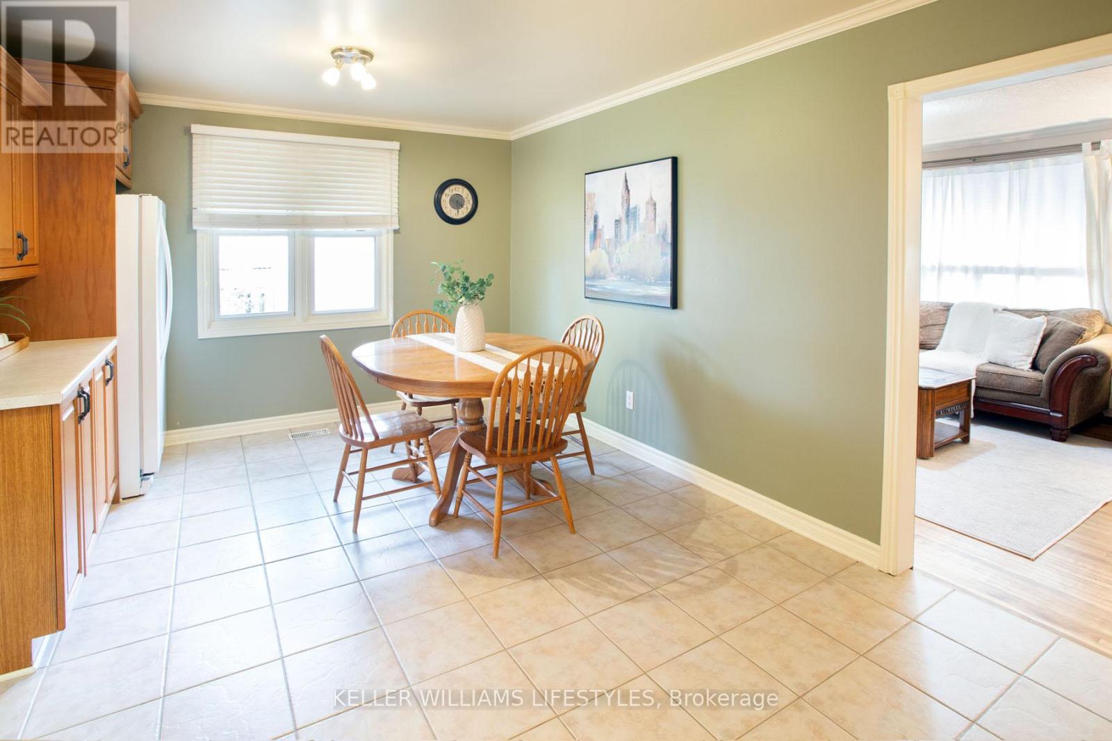 315 Fairview Avenue, London South, Ontario  N6C 4V1 - Photo 10 - X12481532