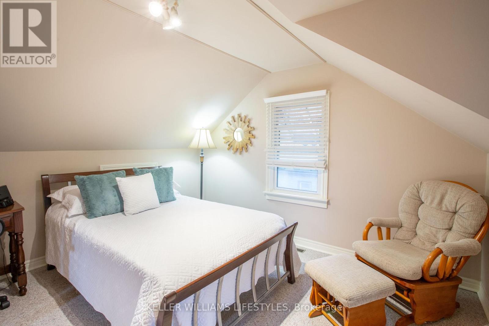 315 Fairview Avenue, London South, Ontario  N6C 4V1 - Photo 24 - X12481532