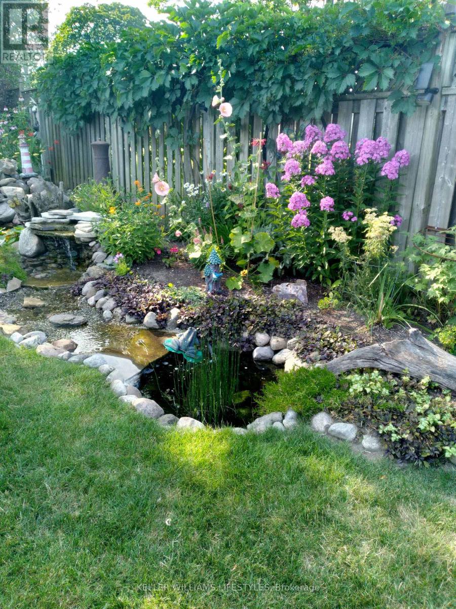 315 Fairview Avenue, London South, Ontario  N6C 4V1 - Photo 33 - X12481532