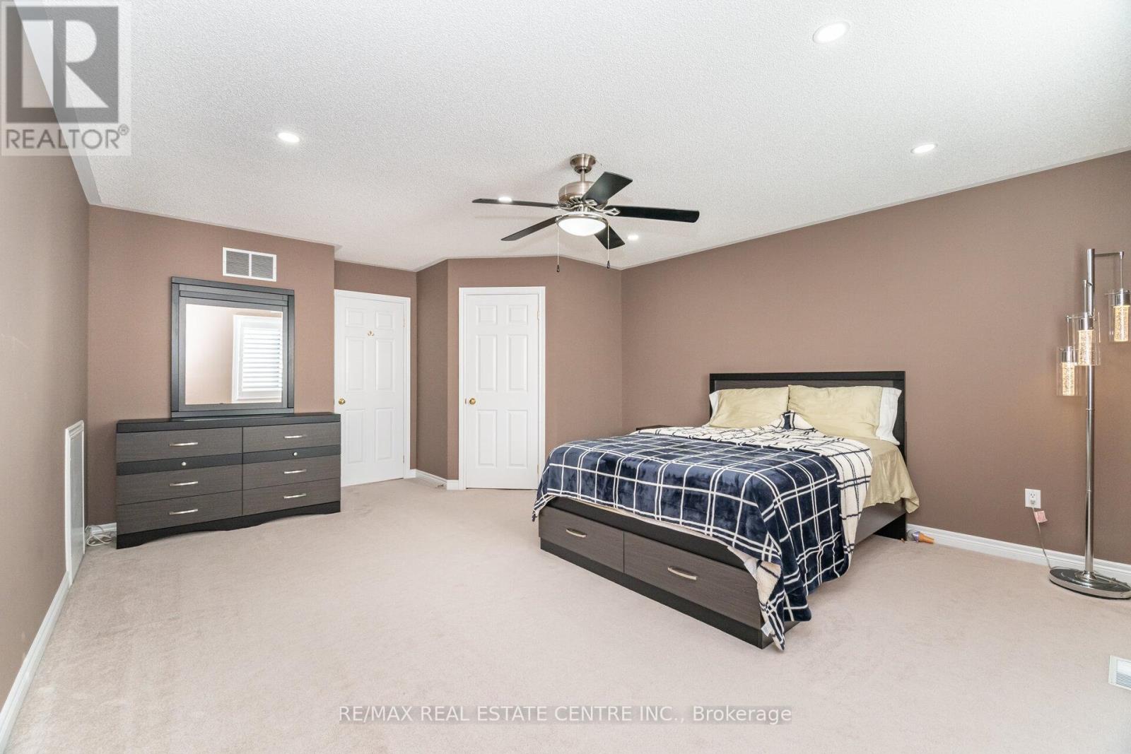 327 Cavendish Drive, Hamilton, Ontario  L9G 3Z1 - Photo 29 - X12485931