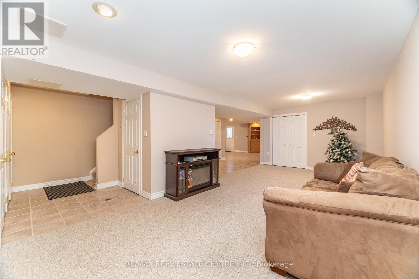 327 Cavendish Drive, Hamilton, Ontario  L9G 3Z1 - Photo 34 - X12485931