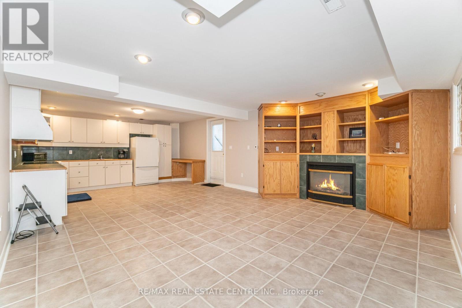 327 Cavendish Drive, Hamilton, Ontario  L9G 3Z1 - Photo 37 - X12485931