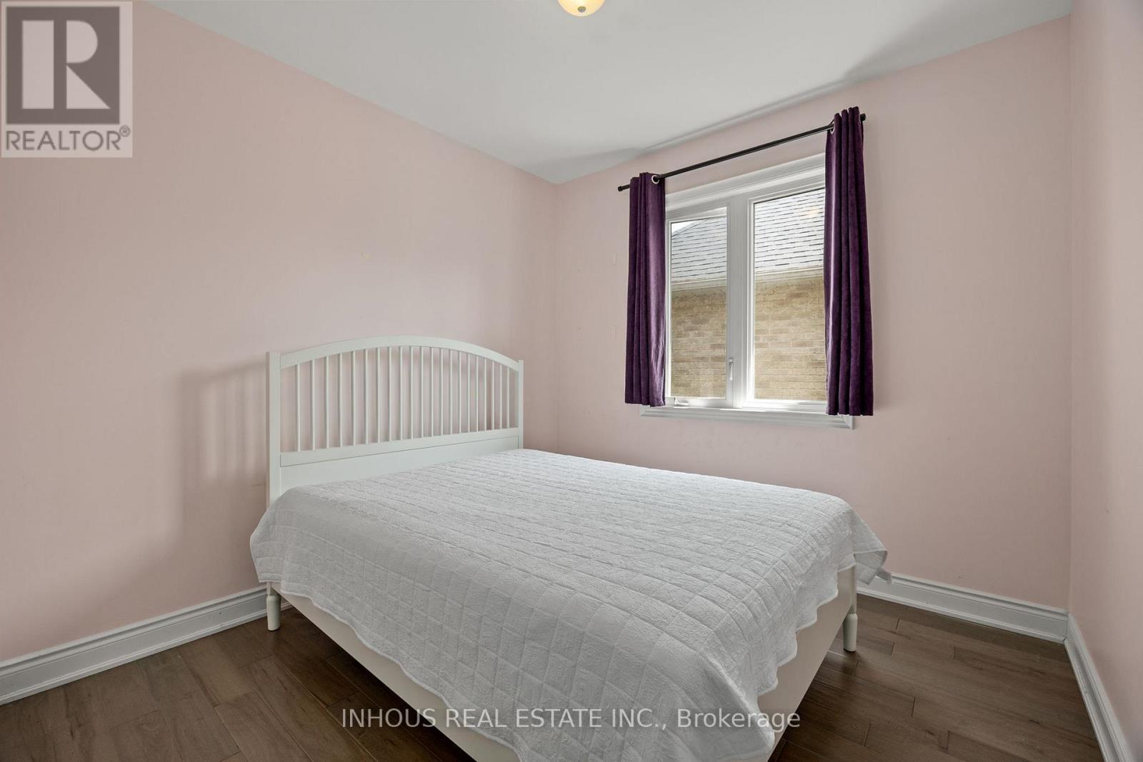 105 Johnson Drive, Shelburne, Ontario  L9V 3V9 - Photo 13 - X12487061