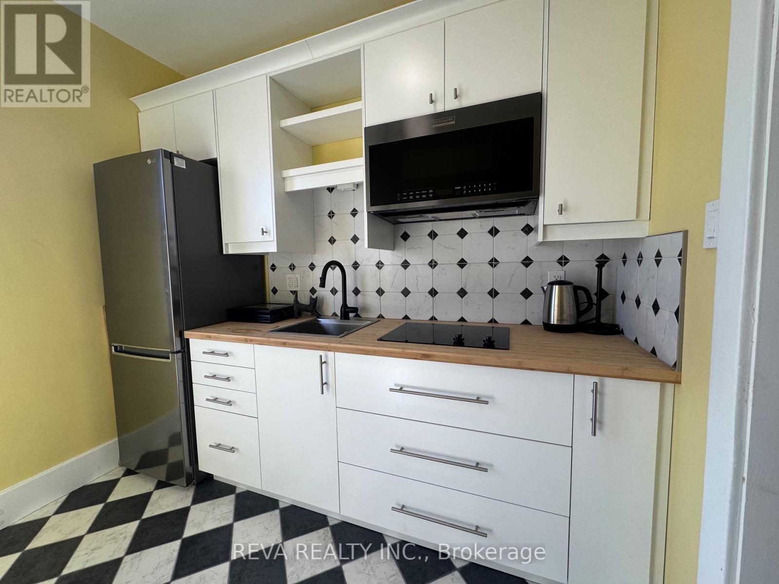 Unit 4 - 10 Hastings St. North, Bancroft, Ontario  K0L 1C0 - Photo 3 - X12487078