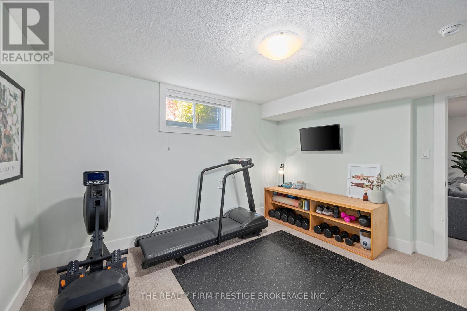 1451 Riverbend Road, London South (South A), Ontario  N6K 0E7 - Photo 36 - X12487083