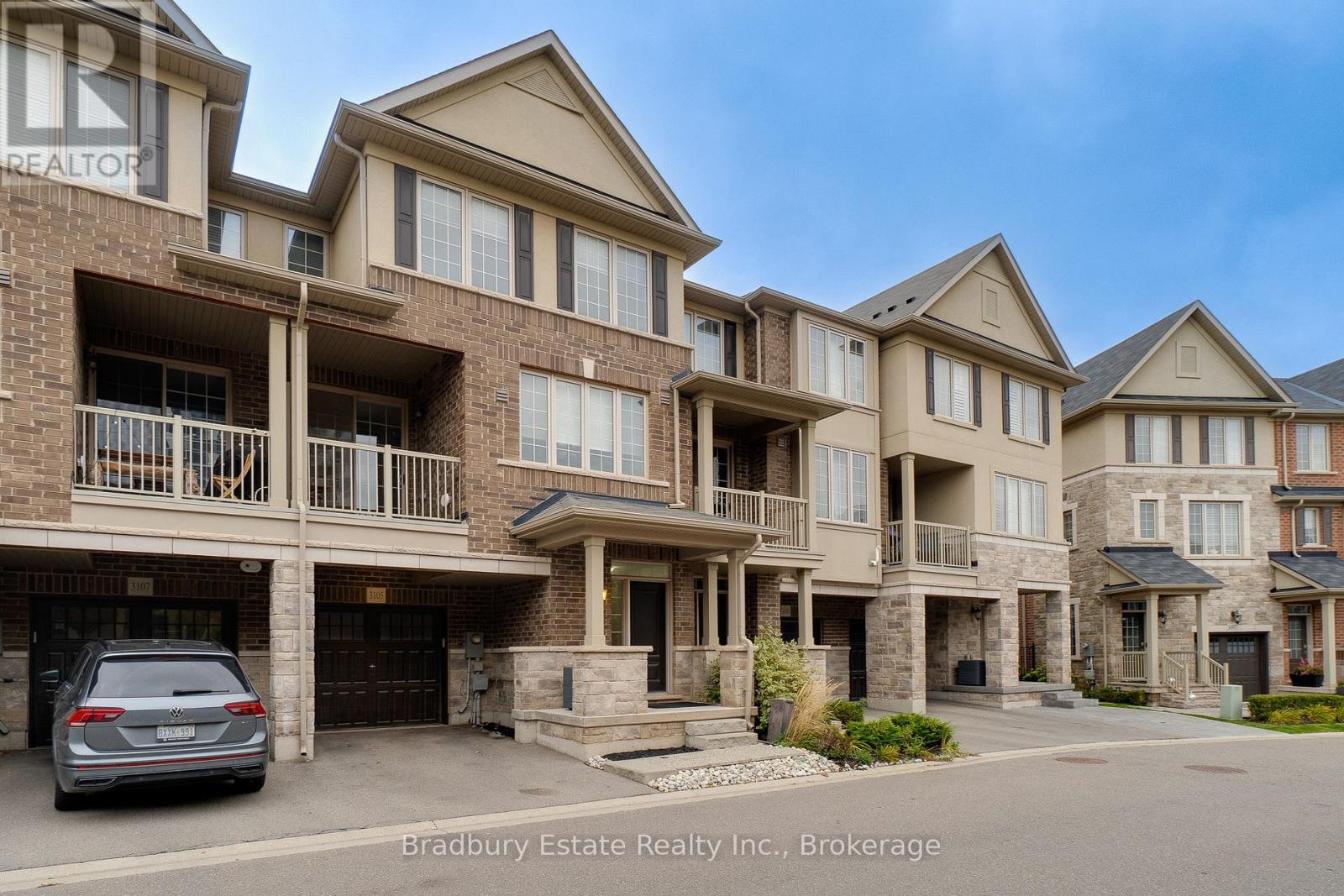 3105 Blackfriar Common, Oakville, Ontario  L6H 0R3 - Photo 2 - W12487086