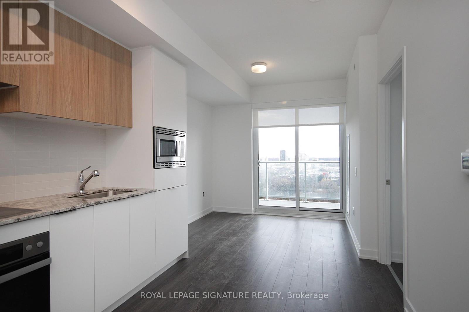 1524 - 20 O'neill Road, Toronto, Ontario  M3C 0R2 - Photo 6 - C12473095