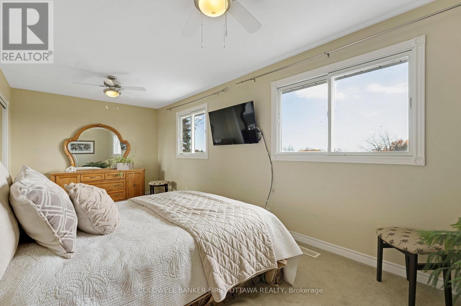 1053 Mitchell Road, Lanark Highlands, Ontario  K0G 1K0 - Photo 19 - X12487084