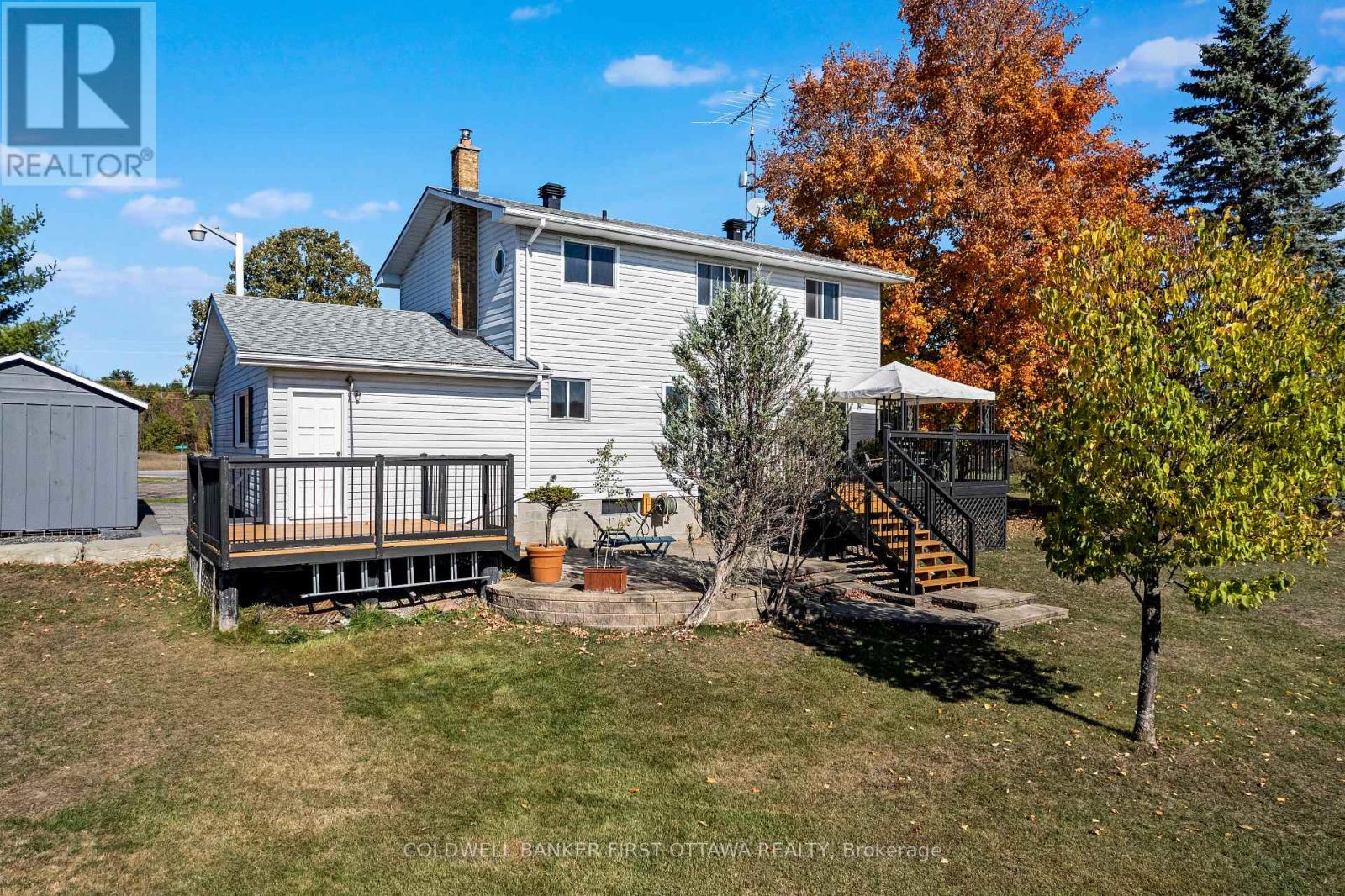 1053 Mitchell Road, Lanark Highlands, Ontario  K0G 1K0 - Photo 27 - X12487084