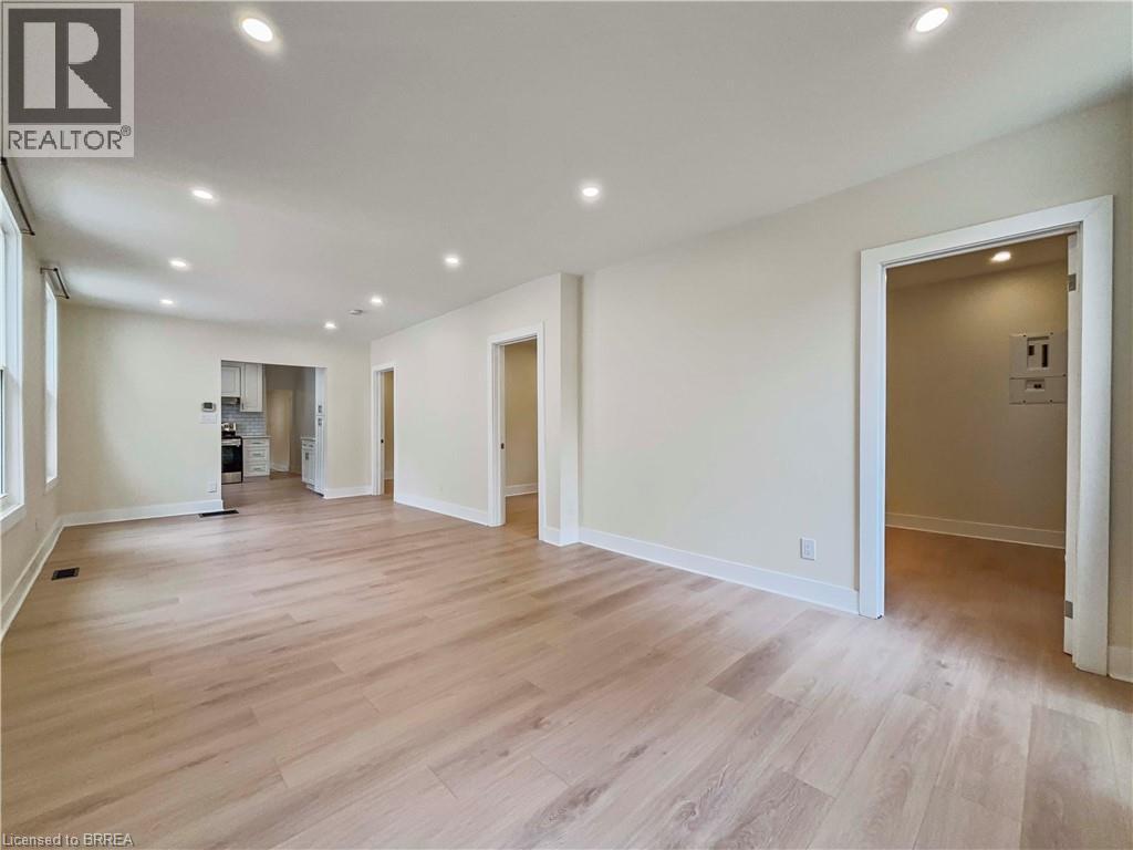 Property at 164 NELSON Street image 5