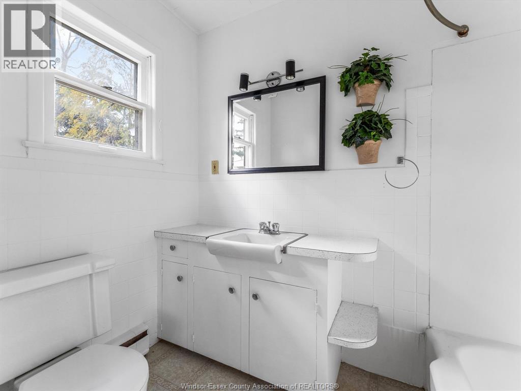 17 Pearl Street West, Kingsville, Ontario  N9Y 1V3 - Photo 18 - 25026710