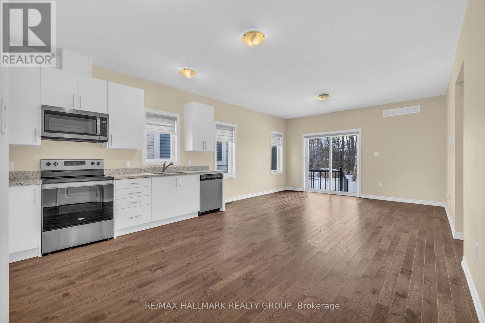 179 Adley Drive, Brockville, Ontario  K7J 7J2 - Photo 5 - X12466812