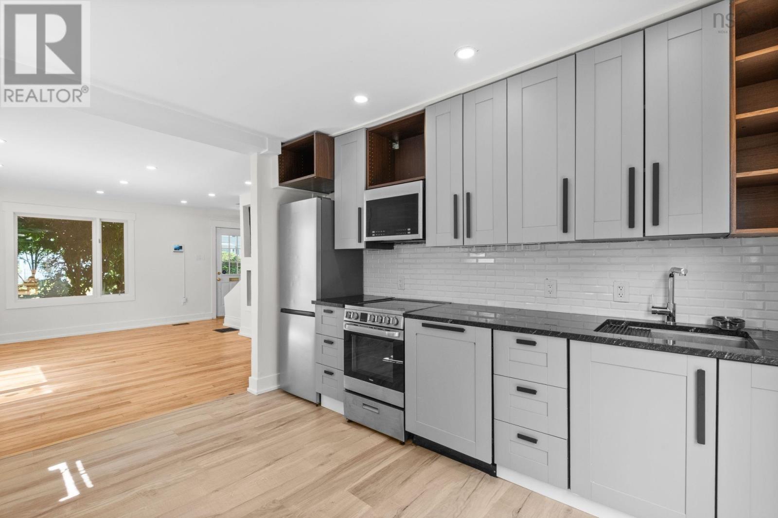 54 Symonds Street, Dartmouth, Nova Scotia  B3A 3L7 - Photo 10 - 202517962