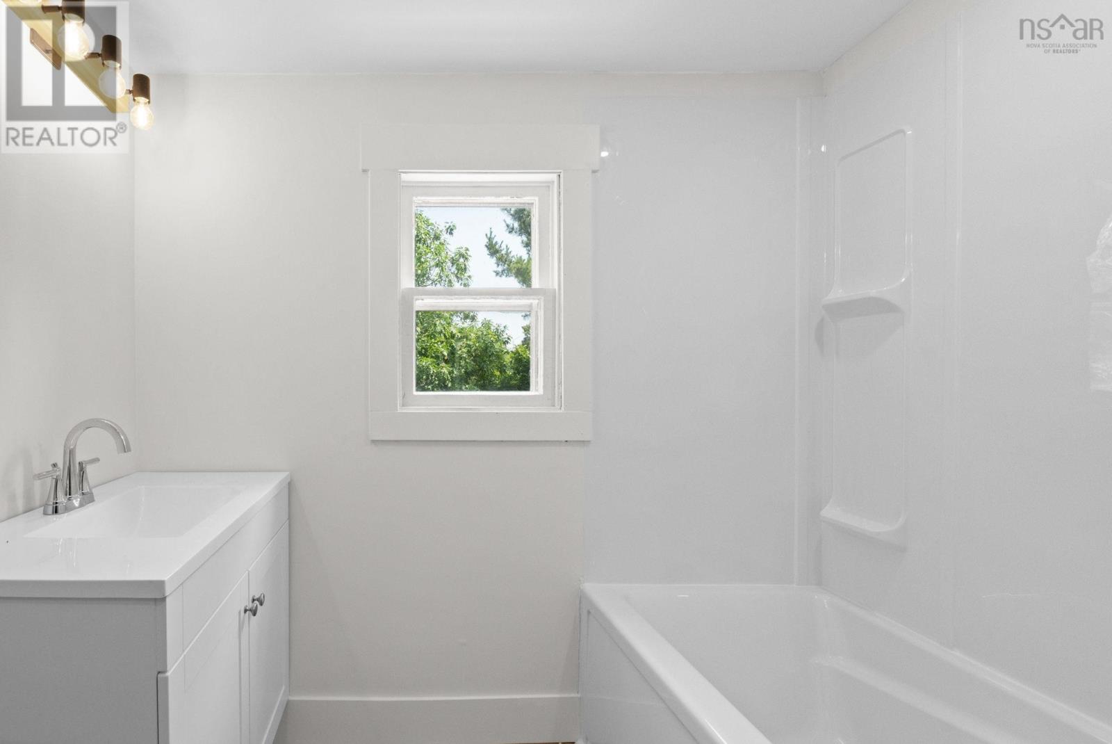 54 Symonds Street, Dartmouth, Nova Scotia  B3A 3L7 - Photo 15 - 202517962