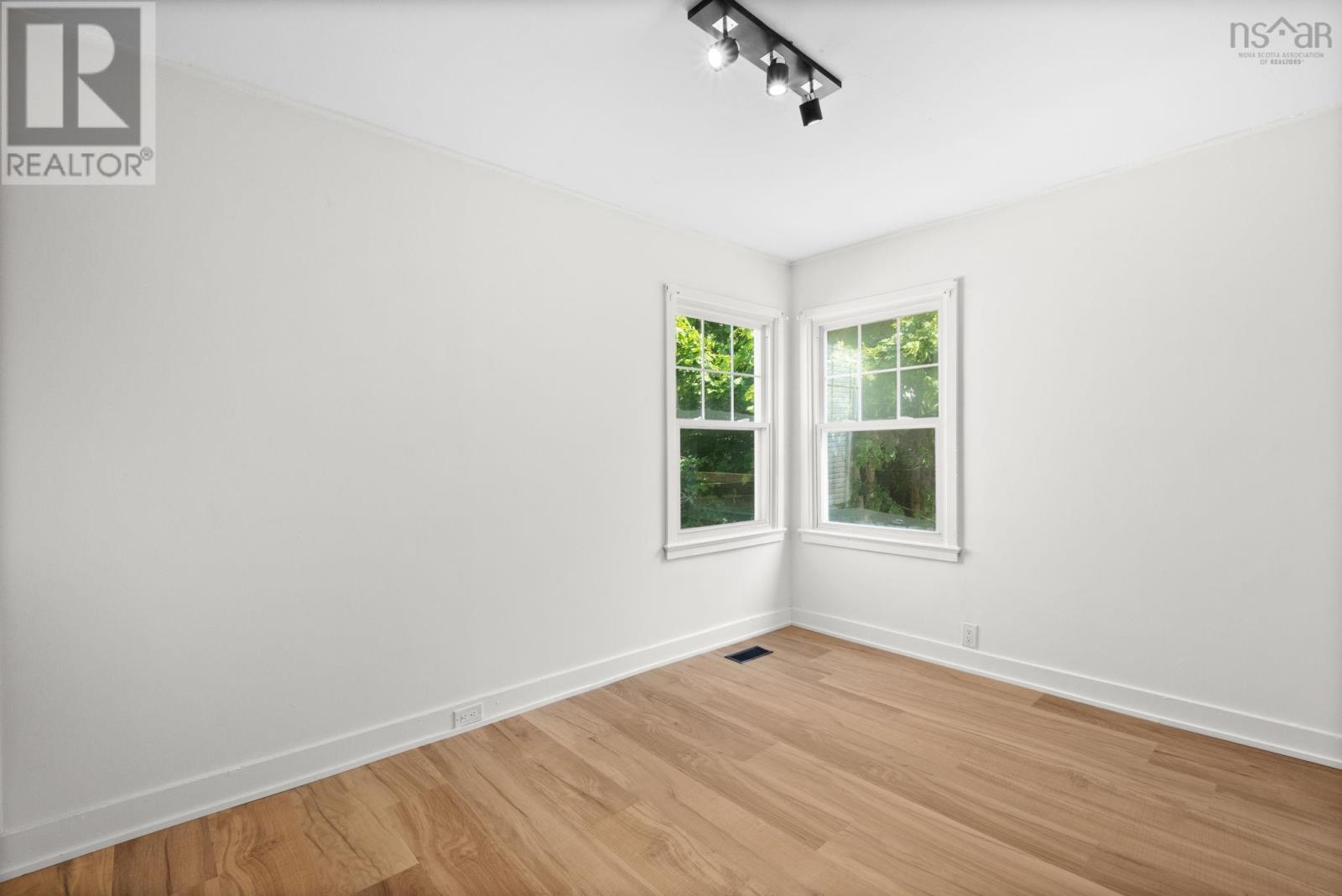 54 Symonds Street, Dartmouth, Nova Scotia  B3A 3L7 - Photo 19 - 202517962