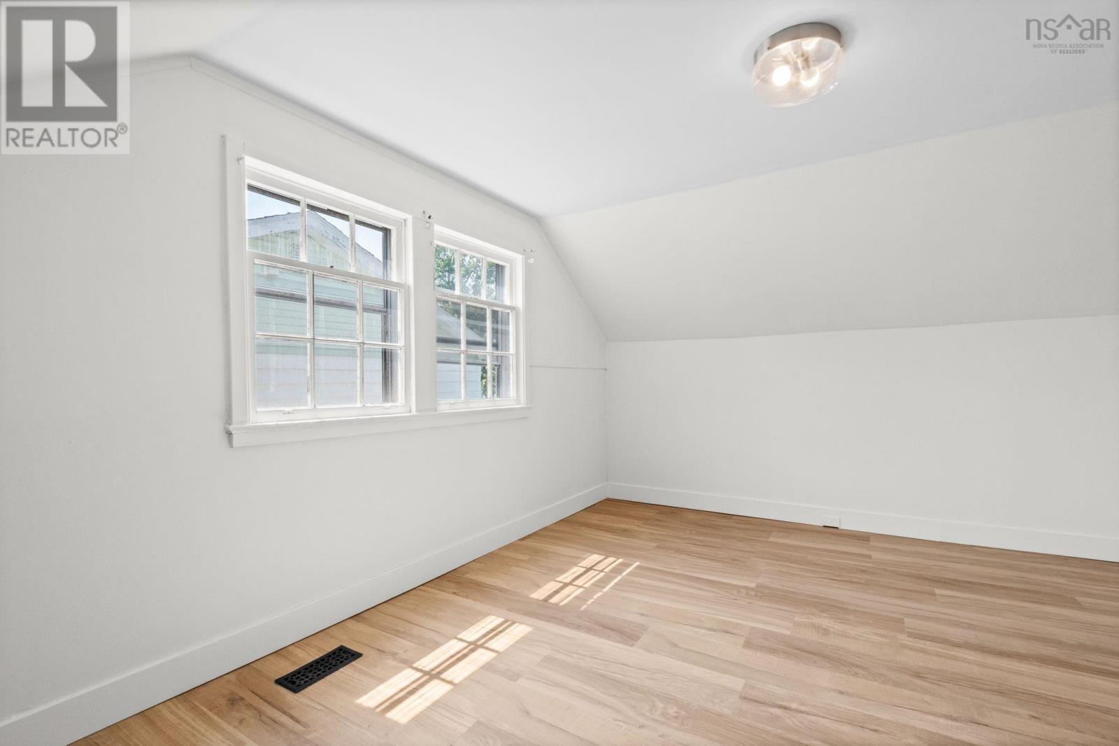 54 Symonds Street, Dartmouth, Nova Scotia  B3A 3L7 - Photo 24 - 202517962