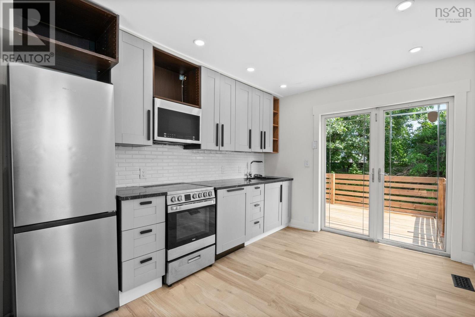 54 Symonds Street, Dartmouth, Nova Scotia  B3A 3L7 - Photo 8 - 202517962