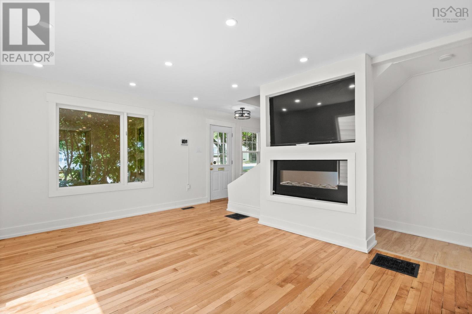 54 Symonds Street, Dartmouth, Nova Scotia  B3A 3L7 - Photo 5 - 202517962