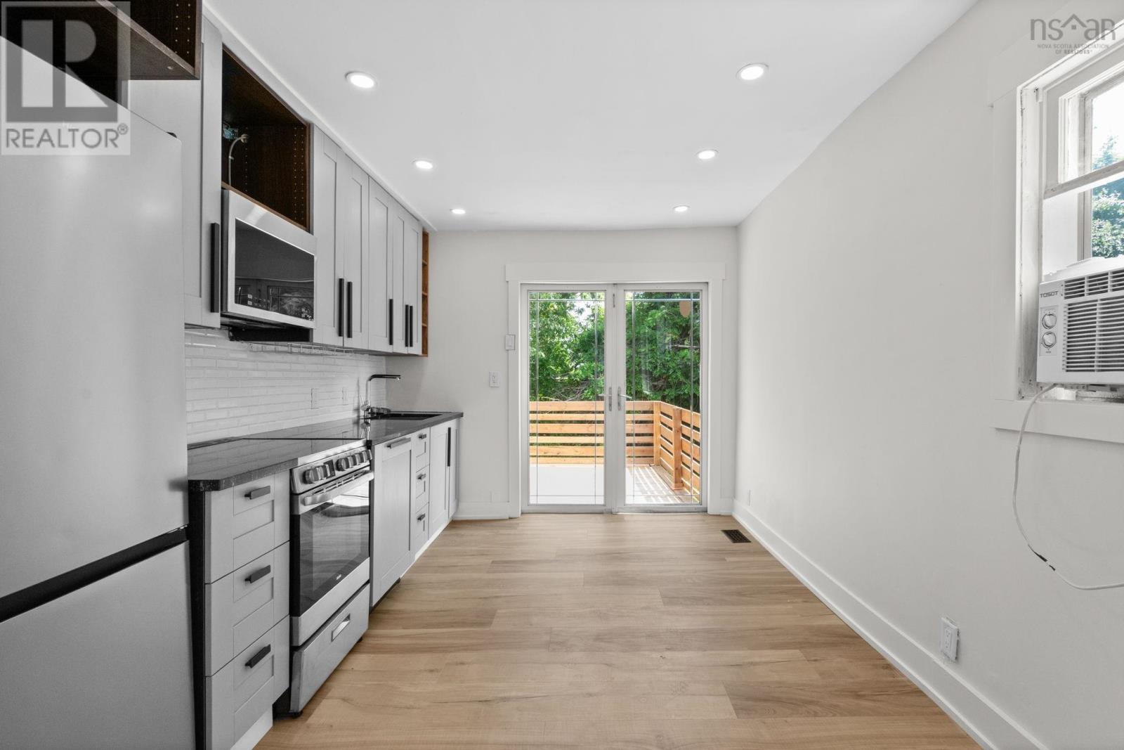 54 Symonds Street, Dartmouth, Nova Scotia  B3A 3L7 - Photo 9 - 202517962