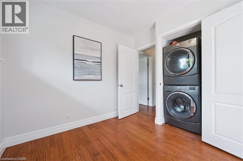 272 Hartwood Place, Kitchener, Ontario  N2H 6B5 - Photo 8 - 40782572