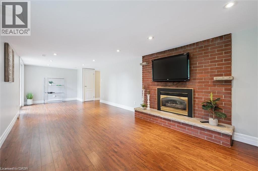 272 Hartwood Place, Kitchener, Ontario  N2H 6B5 - Photo 18 - 40782572