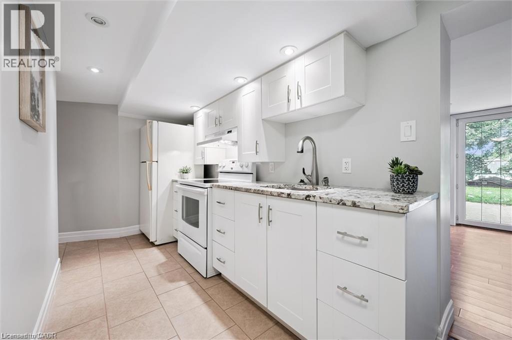 272 Hartwood Place, Kitchener, Ontario  N2H 6B5 - Photo 21 - 40782572