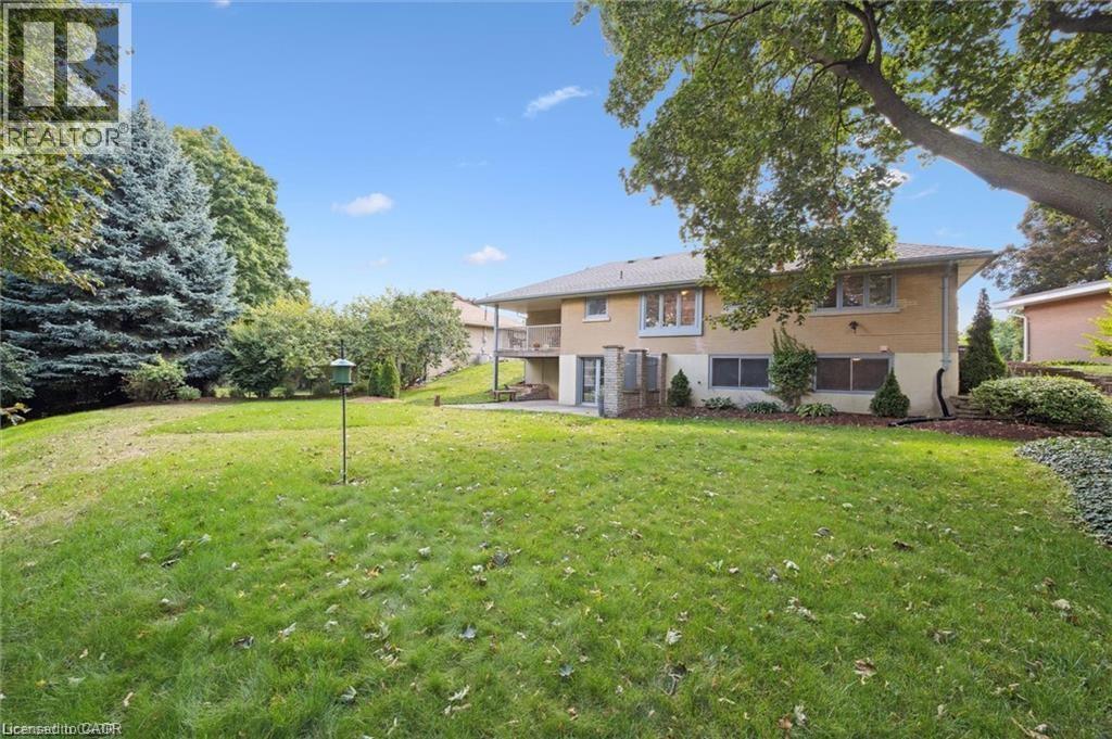 272 Hartwood Place, Kitchener, Ontario  N2H 6B5 - Photo 24 - 40782572