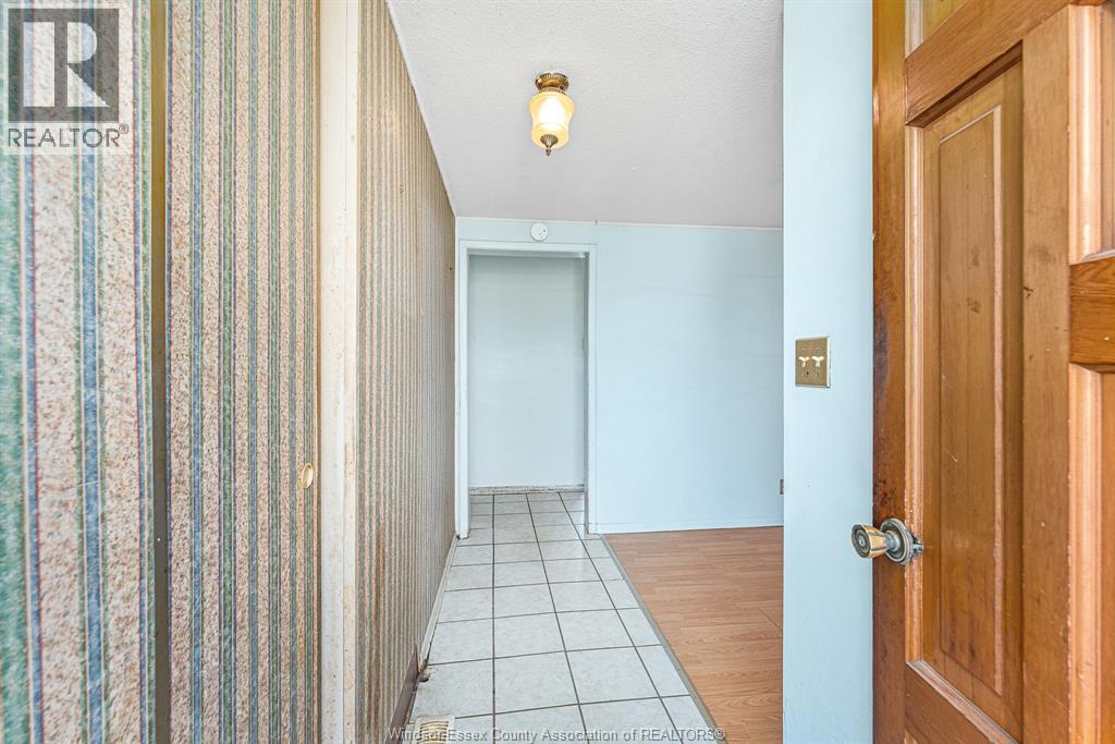 3425 County Rd 42, Windsor, Ontario  N8V 0A5 - Photo 12 - 25027006