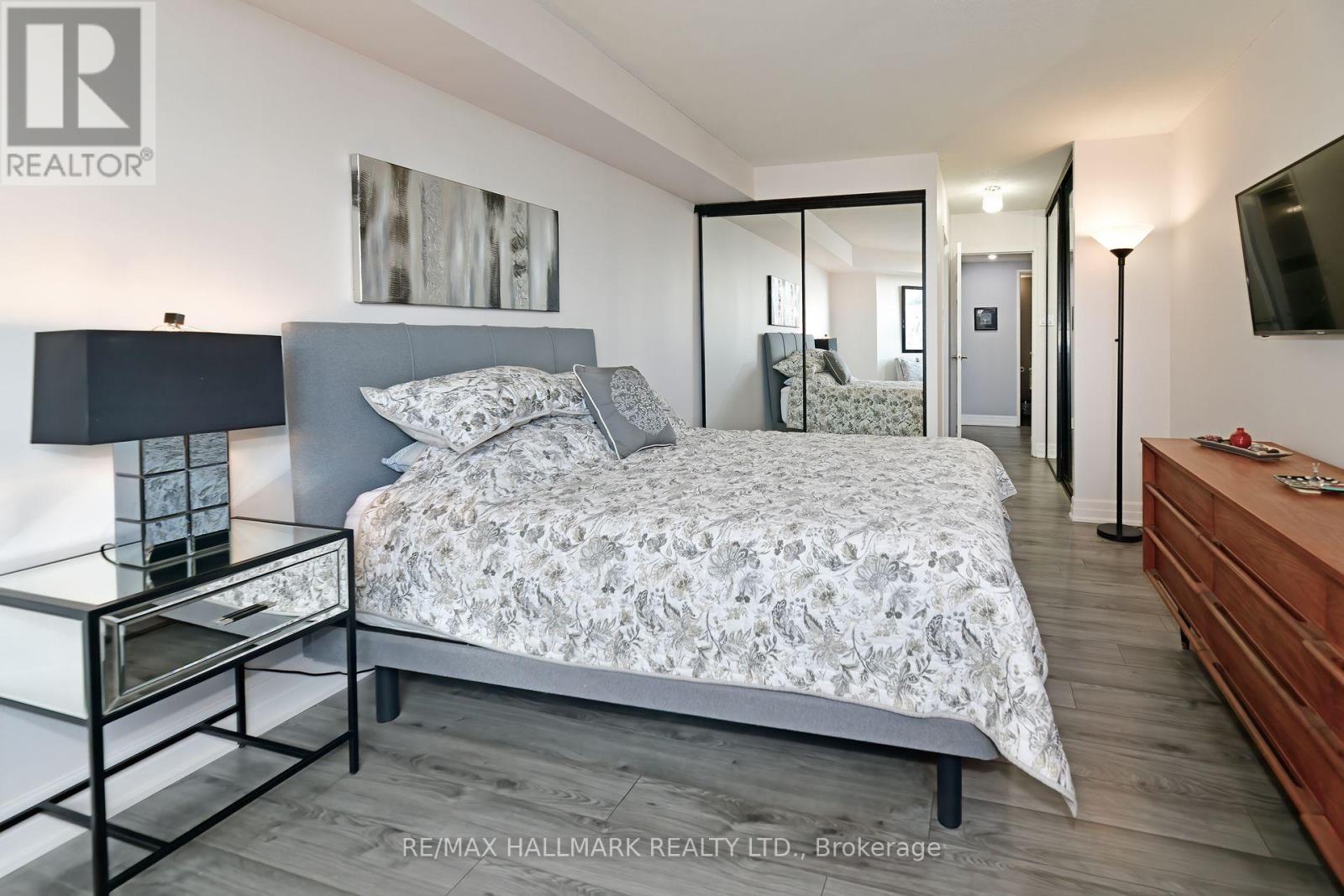 808 - 7601 Bathurst Street, Vaughan, Ontario  L4J 4H5 - Photo 14 - N12487076