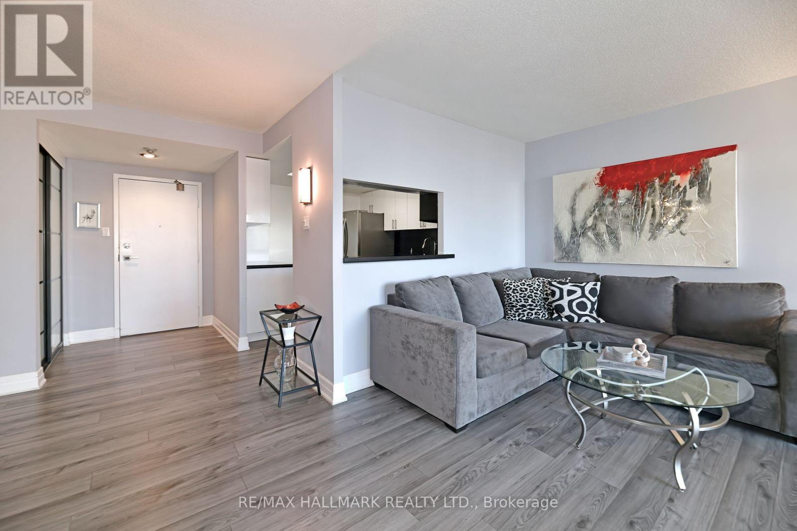 808 - 7601 Bathurst Street, Vaughan, Ontario  L4J 4H5 - Photo 9 - N12487076