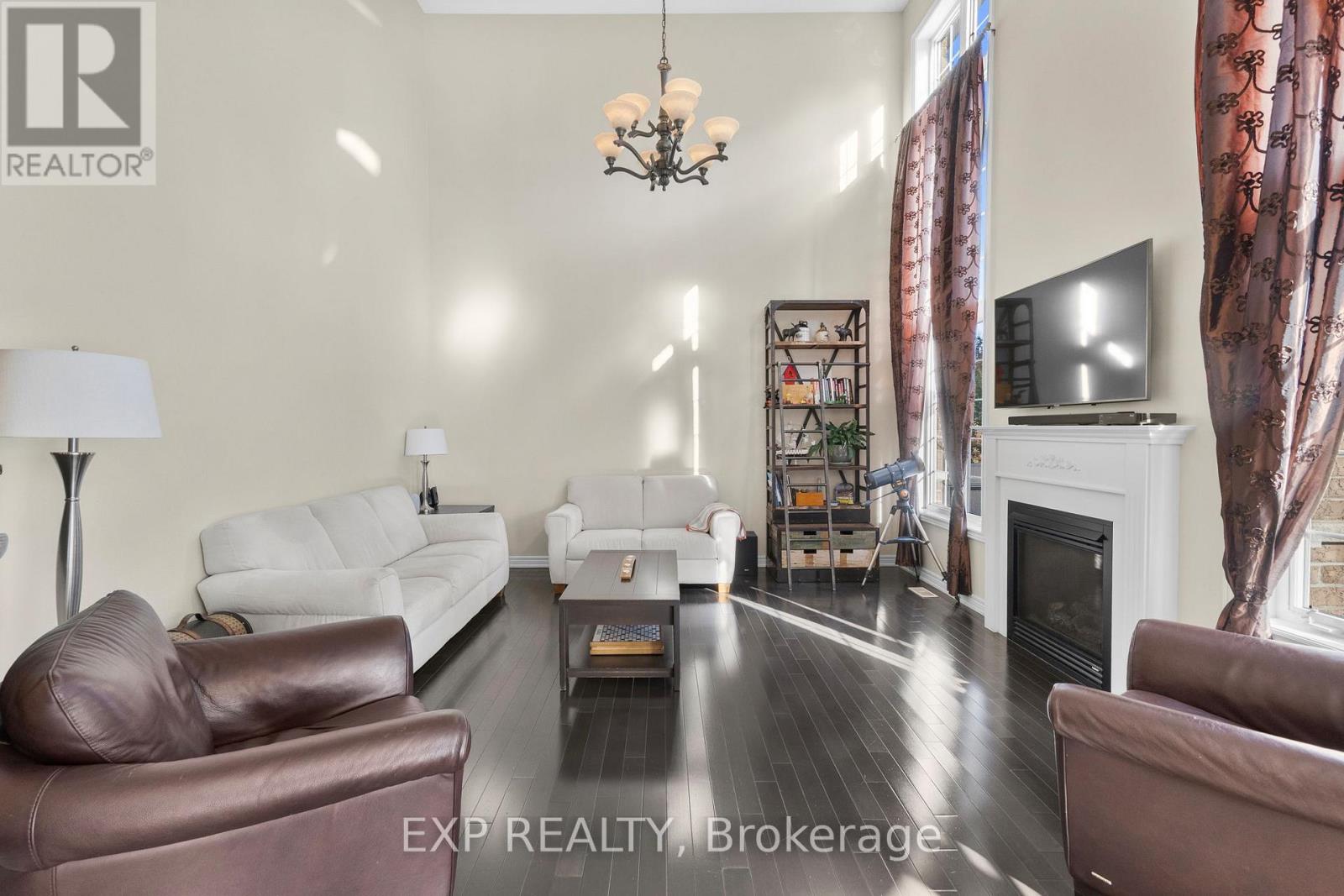 101 Smoothwater Terrace, Markham, Ontario  L6B 0E8 - Photo 14 - N12487087