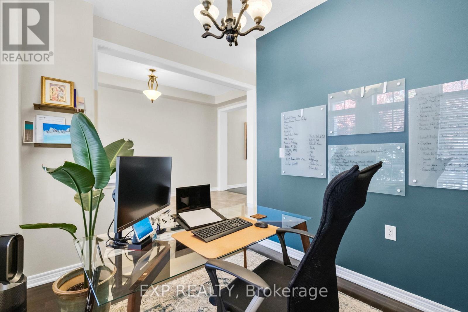 101 Smoothwater Terrace, Markham, Ontario  L6B 0E8 - Photo 4 - N12487087