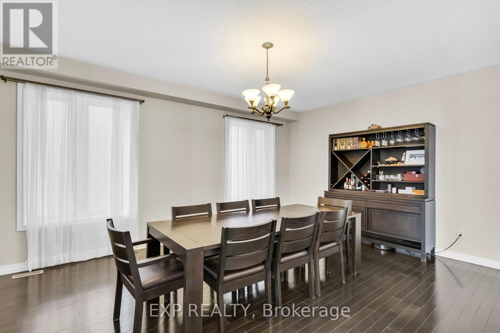 101 Smoothwater Terrace, Markham, Ontario  L6B 0E8 - Photo 7 - N12487087