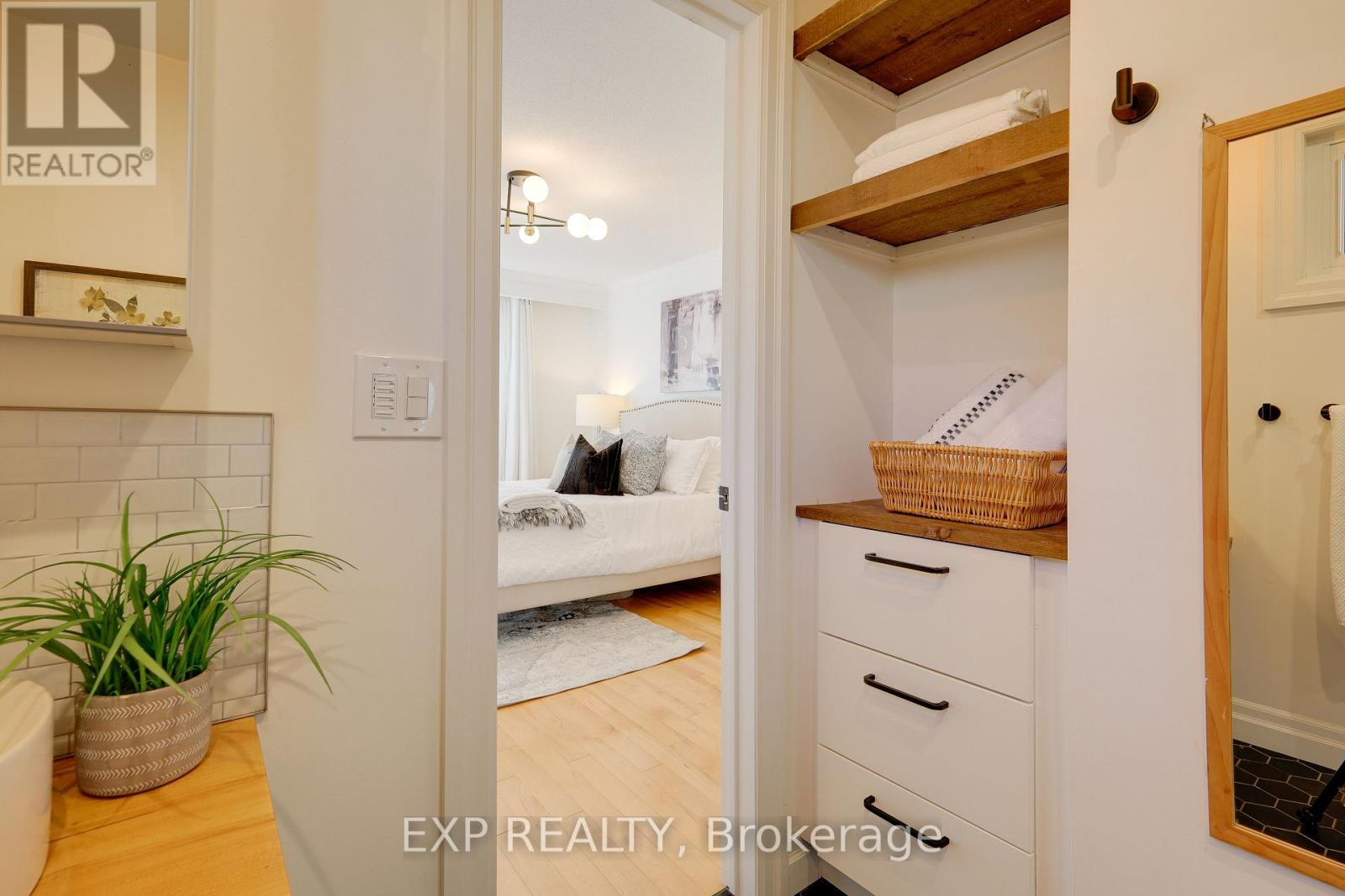 8 Renata Place, Markham, Ontario  L3R 2Y1 - Photo 17 - N12487088